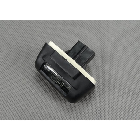 LAMPKA OŚWIETLENIA TABLICY...