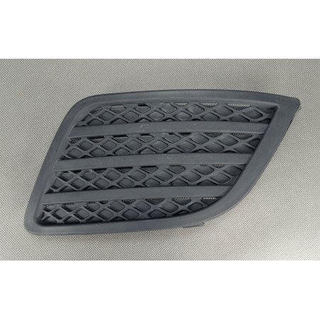 ATRAPA HALOGENU  FORD...