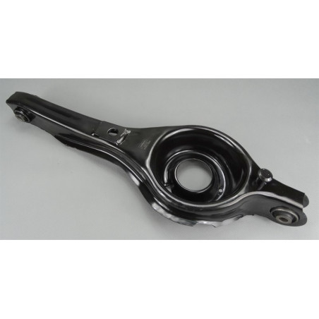 WAHACZ TYŁ POPRZECZNY NOŚNY...