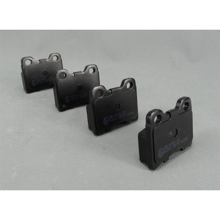 KLOCKI HAMULCOWE TYŁ ESCORT...