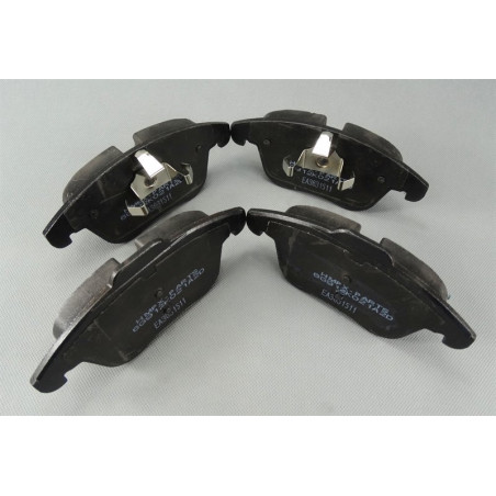 KLOCKI HAMULCOWE PRZÓD /...