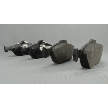 KLOCKI HAMULCOWE PRZÓD FORD...