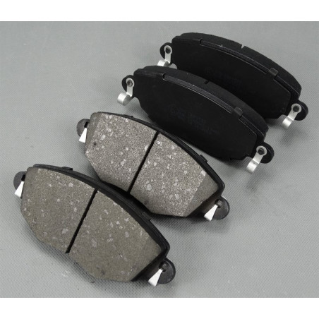 KLOCKI HAMULCOWE PRZÓD /...