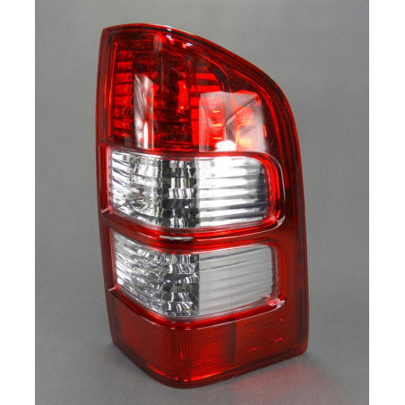 LAMPA TYLNA PRAWA / RANGER...